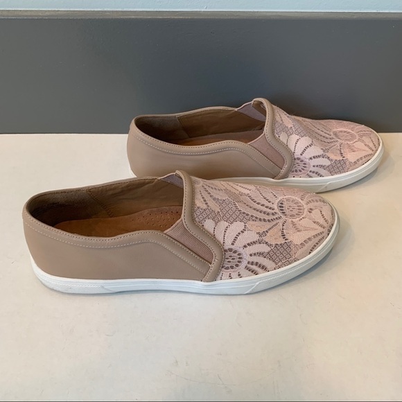 Halogen Pink Leather Slip On Shoes With Lace 8.5 - Picture 6 of 7